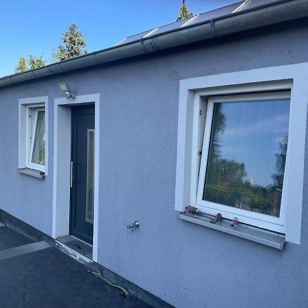 Ferienwohnung Mit Fussbodenheizung Nahe Messe, Gratis Parkplatz Und Abstellplatz E - Bike Hannover Exterior photo